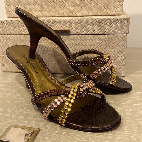 Beverly Feldman beaded kitten heel sandals - Picture 3 of 7